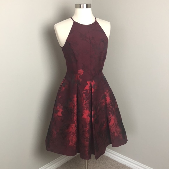 WHBM Burgundy Rose Jacquard Dress - Picture 2 of 10